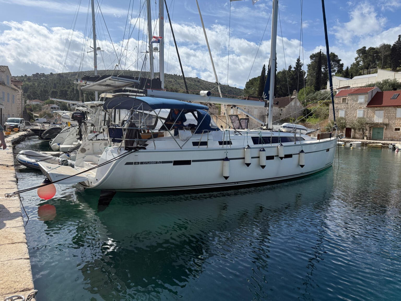 Bavaria 51 Cruiser Bubble im Hafen